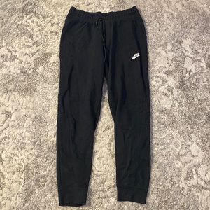 black nike sweatpants